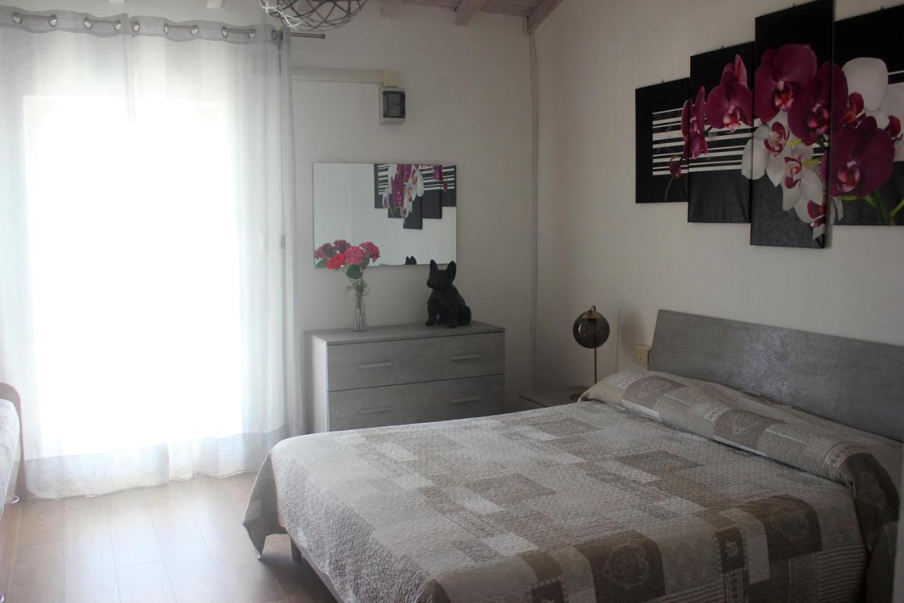 Fattoria Cristina Bilo Rosa Villa Castelnuovo Magra Luaran gambar